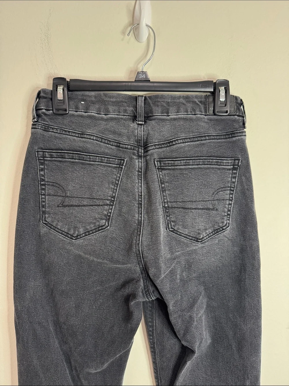 American Eagle Outfitters Washed Black High-Rise Stretch Curvy Mom Jean size 4